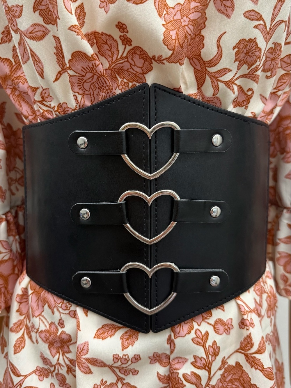 Black Heart Buckle Wide Waist Belt Corset Belt Elastic Cinch Belt Gothic Punk